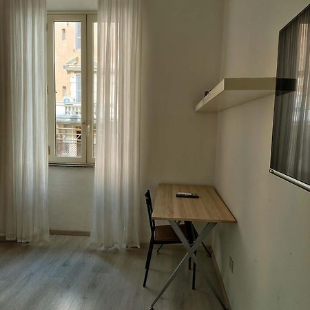 Vivirome - 2 Bedrooms Apartment - San Giovanni Exterior foto