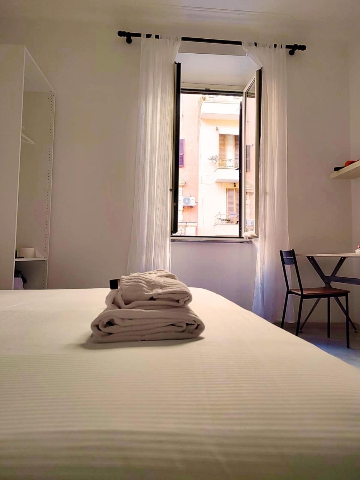 Vivirome - 2 Bedrooms Apartment - San Giovanni Exterior foto