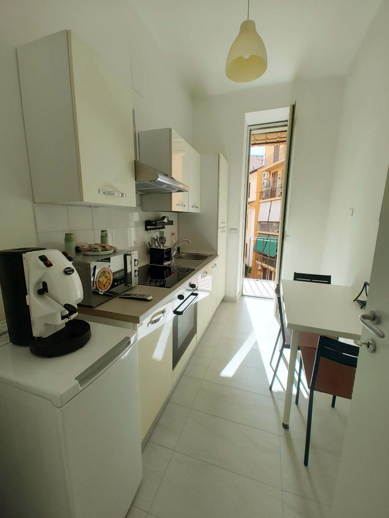 Vivirome - 2 Bedrooms Apartment - San Giovanni Exterior foto